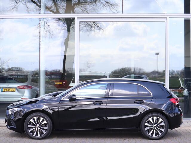 Mercedes-Benz A-KLASSE 250 e Luxury Line