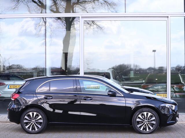 Mercedes-Benz A-KLASSE 250 e Luxury Line