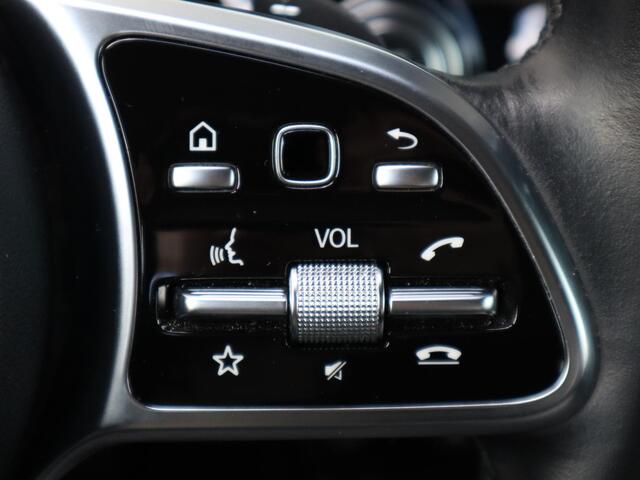 Mercedes-Benz A-KLASSE 250 e Luxury Line