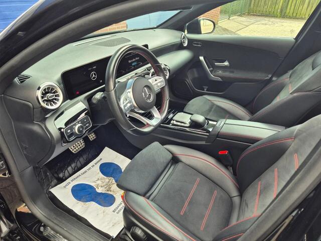 Mercedes-Benz A-KLASSE 180 Autom,Pano dak.