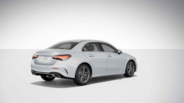 Mercedes-Benz A-KLASSE 180 AMG Line | Widescreen | Keyless | Stoelverwarming | Achteruitrijcamera |