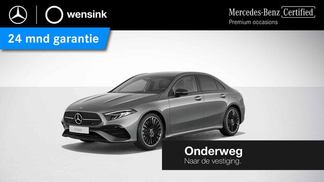 Mercedes-Benz A-KLASSE 250 e AMG Line | Night | Multispaaks velgen | Panoramadak | Stoelverwarming | Widescreen | Sfeerverlichting | Achteruitrijcamera |