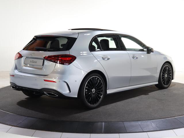 Mercedes-Benz A-KLASSE 180 Business Solution AMG | Panoramaschuifdak | Premium Plus pakket | Stoelverwarming | Achteruitrijcamera | MULTIBEAM LED |