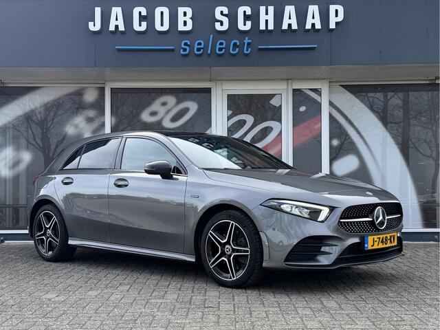 Mercedes-Benz A-KLASSE 250 e Business Solution AMG / Schuif- kanteldak / Camera / Sensoren V+A / Multimedia / 18'' LM /