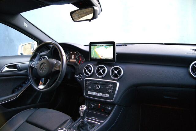 Mercedes-Benz A-KLASSE 160 Ambition NL Auto/Navi/LED/PDC