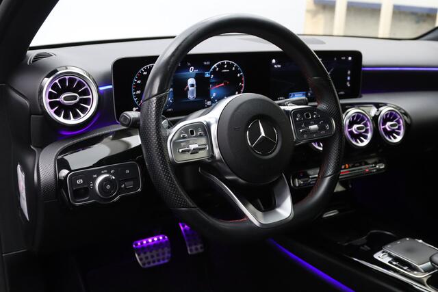 Mercedes-Benz A-KLASSE 200 164 PK Automaat AMG Business Solution, Sfeerverlichting, Camera