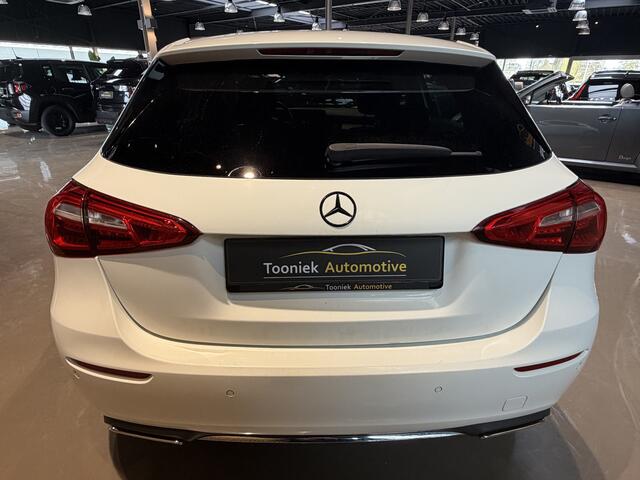 Mercedes-Benz A-KLASSE 200 Advantage Widescreen Navigatie Airco Stoelverwarming