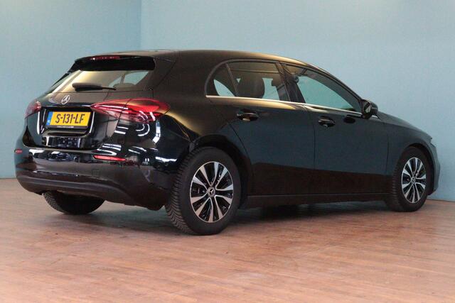 Mercedes-Benz A-KLASSE 180 Business Line Automaat | NAVI / APPCONNECT | CAMERA + PDC | STOELVERW | ADAP CRUISE | WIDE-SCREEN |