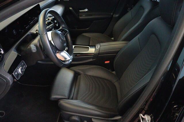 Mercedes-Benz A-KLASSE 180 Business Line Automaat | NAVI / APPCONNECT | CAMERA + PDC | STOELVERW | ADAP CRUISE | WIDE-SCREEN |
