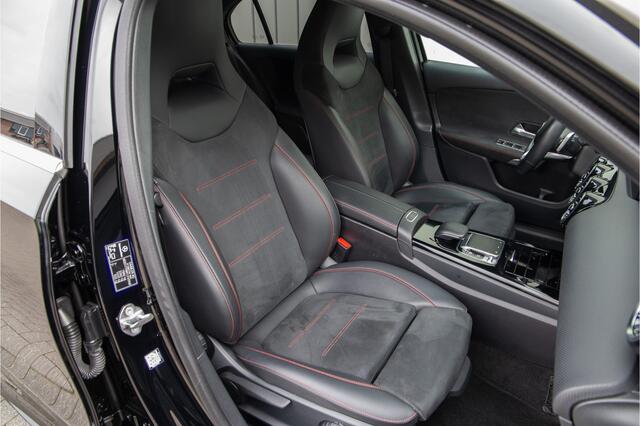 Mercedes-Benz A-KLASSE 180 AMG Sportpakket, Camera, 2019