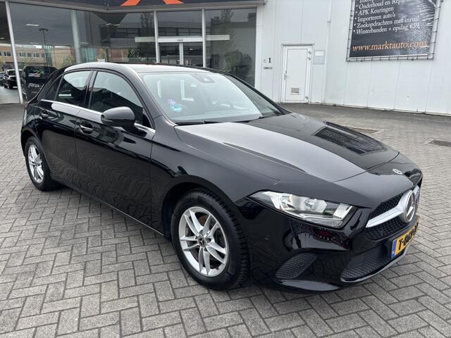 Mercedes-Benz A-KLASSE 180 Premium Navi Cruise Sportstoelen/Verwarming