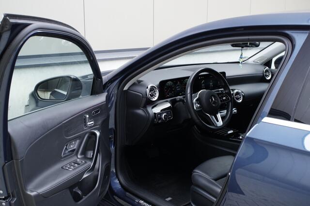 Mercedes-Benz A-KLASSE 250 e