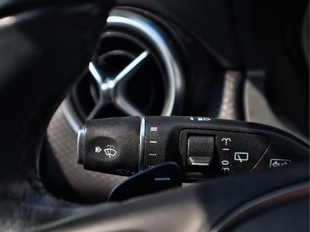 Mercedes-Benz A-KLASSE 180 Lease Edition Plus Slechts 38.625km NAP | Adaptieve Cruise Control | Navi XL | 18 inch | Camera