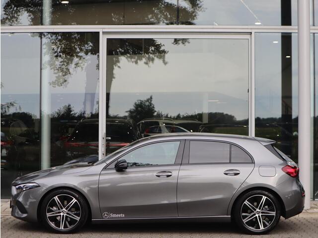 Mercedes-Benz A-KLASSE 180 Star Edition Luxury Line