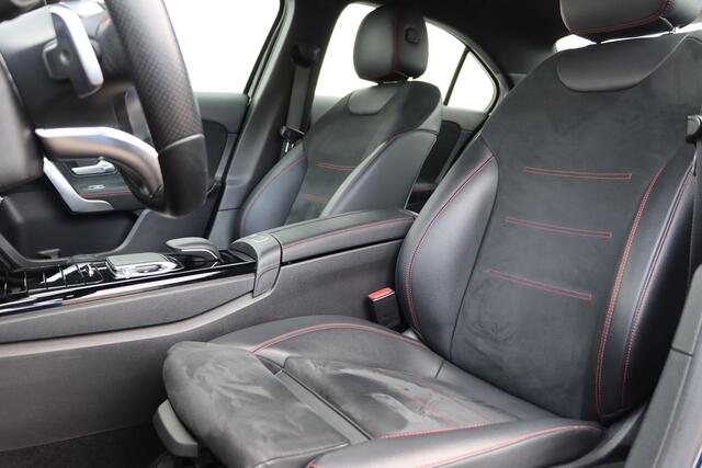 Mercedes-Benz A-KLASSE 180 Business Solution AMG 136pk | Stoel Verwarming | Camera | Navi