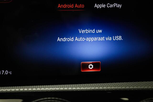 Mercedes-Benz A-KLASSE 180 Business Solution AMG Night Upgrade | HALF LEDER | STOELVERWARMING | APPLE | SFEERVERLICHTING