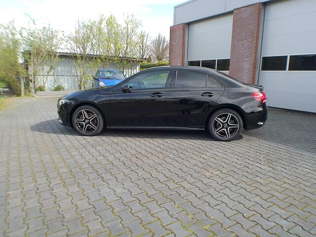 Mercedes-Benz A-KLASSE 250 e