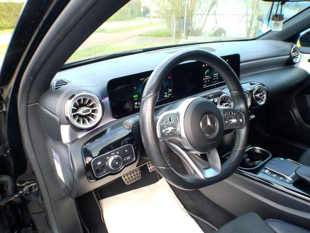 Mercedes-Benz A-KLASSE 250 e