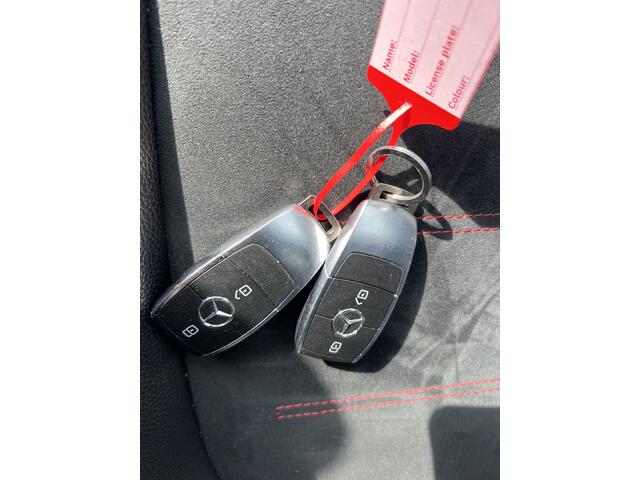 Mercedes-Benz A-KLASSE 180 Business Solution AMG | Nieuw Binnen! | Camera | Stoelverwarming |