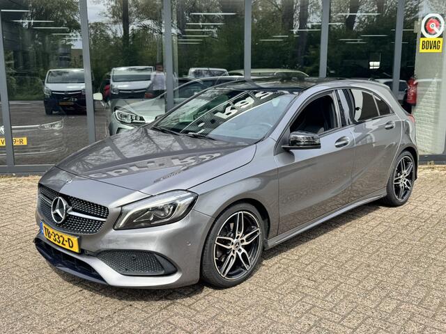 Mercedes-Benz A-KLASSE 180 Sport Edition*Navigatie*Panorama*