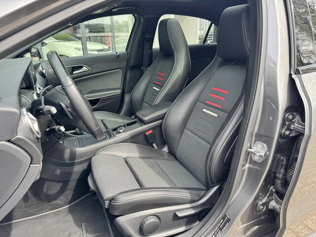 Mercedes-Benz A-KLASSE 180 Sport Edition*Navigatie*Panorama*