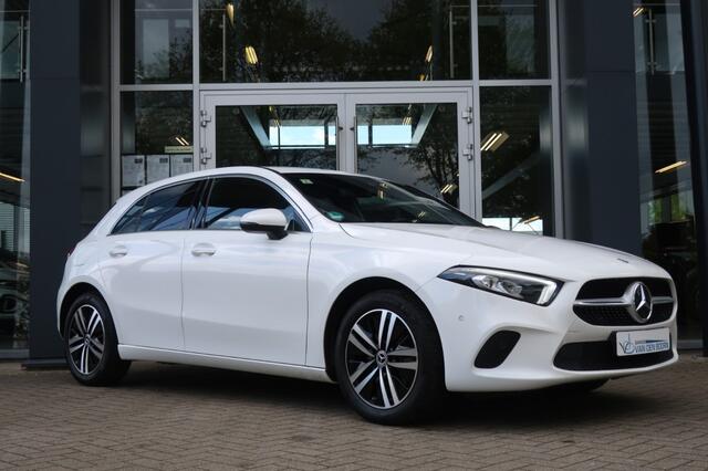 Mercedes-Benz A-KLASSE A250e Advantage, CarPlay/Android, Camera, PDC rondom etc.