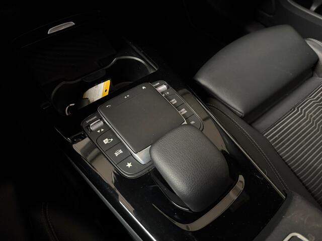 Mercedes-Benz A-KLASSE 220 4MATIC Premium Plus Aut- NAP 66DKM, Panoramadak, Carplay, Android Auto, Camera