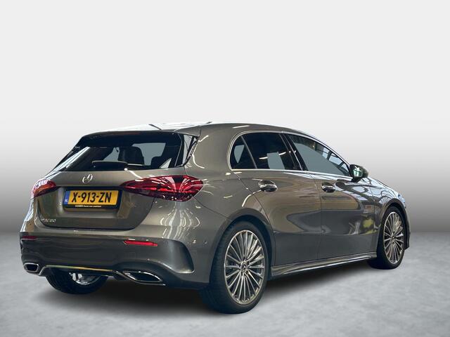 Mercedes-Benz A-KLASSE 180 AMG Line | Panoramadak | MULTIBEAM LED Koplampen | Dodehoekassistent | Advanced Sound System | Apple CarPlay | Android Auto | Augmented Reality voor Navigatie | Sfeerverlichting | Stoelverwarming