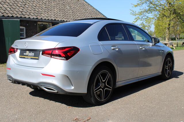 Mercedes-Benz A-KLASSE 250 e PHEV AMG Limited SOh 97,1% PANO LEER SFEER ORG NL 110000KM!!