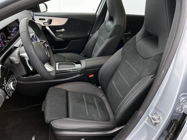 Mercedes-Benz A-KLASSE 180 Business Solution AMG | AMG Line Plus pakket | Nightpakket | 360°-camera | Memorypakket | 19 inch AMG velgen | Head-up display | Dodehoekassistent | Augmented Reality navigatie |