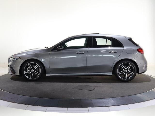 Mercedes-Benz A-KLASSE 180 Business Solution AMG | Panoramaschuifdak | Stoelverwarming | Achteruitrijcamera | MULTIBEAM LED | Night |