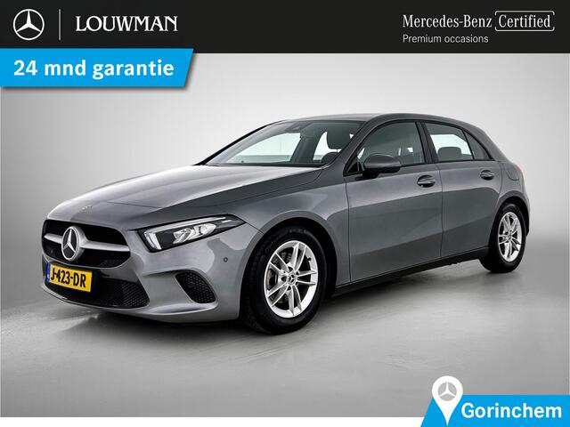Mercedes-Benz A-KLASSE 160 Business Solution | Parkeerpakket met Camera | Ledkoplampen | Navigatie | Stoelverwarming | Inclusief 24 maanden Mercedes-Benz Certified garantie voor Europa.