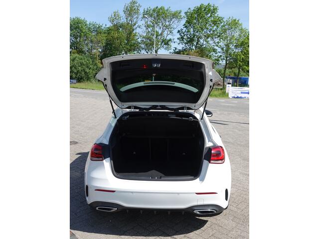 Mercedes-Benz A-KLASSE 200 Launch Ed. Premium+ AMG BURMESTER | PANO | VOL LEER | MEMORY