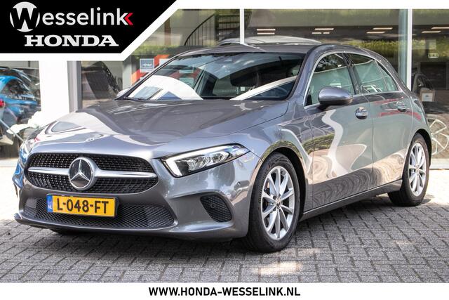 Mercedes-Benz A-KLASSE 200 Premium Plus Automaat - Navi | Camera