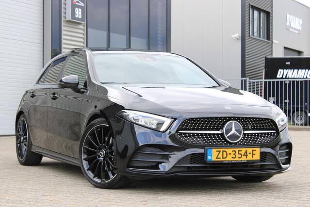 Mercedes-Benz A-KLASSE 180 AMG Pano | Multispaak | Carplay | LED | Night | Stoelverwarming | Dealer Onderhouden