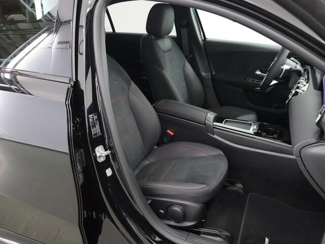 Mercedes-Benz A-KLASSE 180 AMG Line | Navigatiesysteem | Parkeercamera | airconditioning | Cruise Control | Nightpakket |