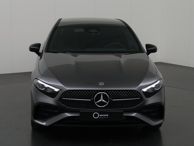 Mercedes-Benz A-KLASSE 250 e AMG Line | Nightpakket | Sfeerverlichting | MULTIBEAM LED | Panoramadak |