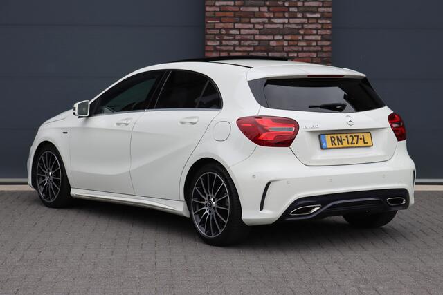 Mercedes-Benz A-KLASSE 180 AMG Line White Art Edition | Panoramadak | Camera | Trekhaak | Apple Carplay | Leder | High Perf. LED | Keyless Start | Regensensor |