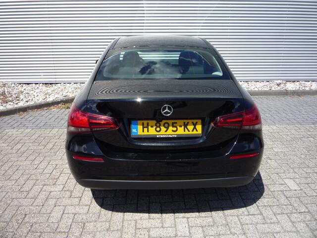 Mercedes-Benz A-KLASSE 180 (136Pk) Clima Cruise Camera Winterbanden Géén Afleverkosten
