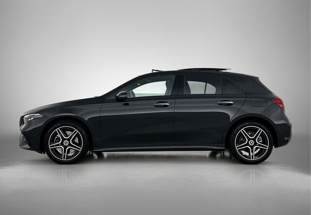 Mercedes-Benz A-KLASSE 250 e Business Solution AMG | Nightpakket | Advanced sound system | Dodehoekassistent | Panoramaschuifdak | Smartphone-integratie | |