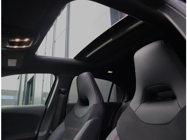 Mercedes-Benz A-KLASSE 250 e Star Edition AMG Line | Pano | ACC | 19 Inch | Stoelverwarming