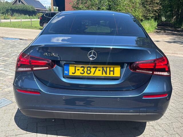 Mercedes-Benz A-KLASSE 180 Bns Sol,led,stoelverw,camera,