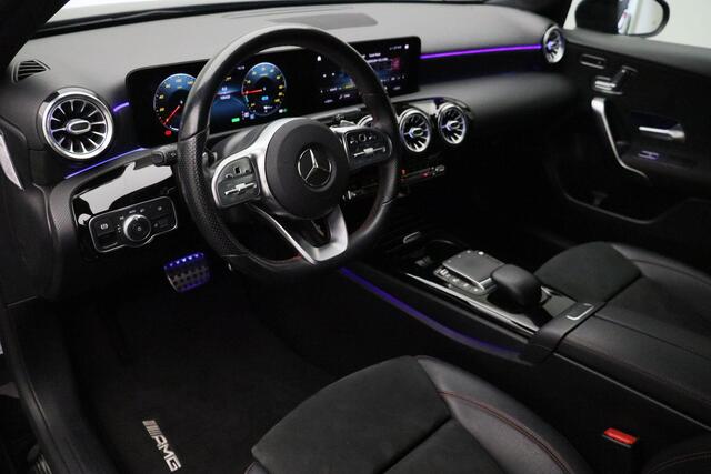 Mercedes-Benz A-KLASSE 250 e Premium Plus 2020 | 360 Graden Camera | Cruise Control | Burmester | Elektrische Memory Seats | Sfeer Verlichting | Boekjes | 2 Sleutels Keyless | DAB Radio | Laadkabels