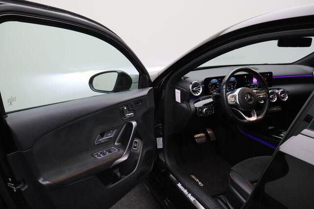 Mercedes-Benz A-KLASSE 250 e Premium Plus 2020 | 360 Graden Camera | Cruise Control | Burmester | Elektrische Memory Seats | Sfeer Verlichting | Boekjes | 2 Sleutels Keyless | DAB Radio | Laadkabels