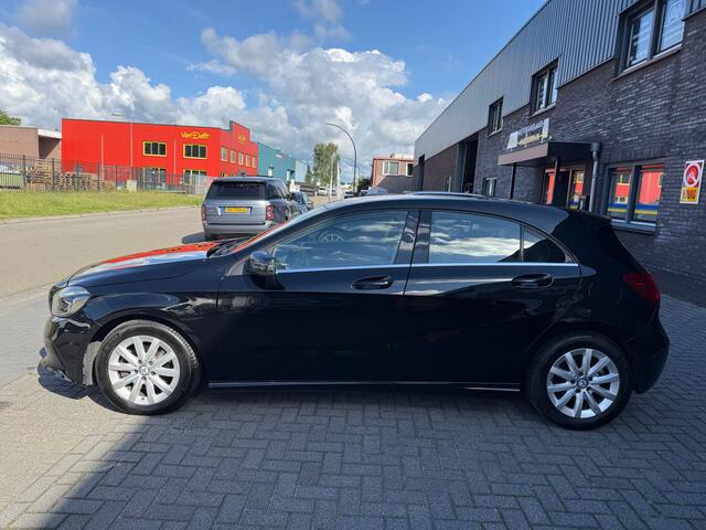 Mercedes-Benz A-KLASSE 160 Ambition | 2E EIGENAAR | 12MND GARANTIE | AUTOMAAT | LED | CRUISE | NAVI | AIRCO | BLUETOOTH | TREKHAAK |