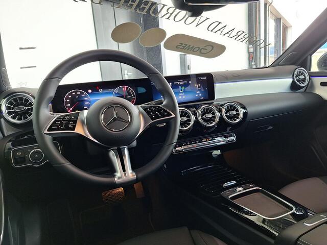 Mercedes-Benz A-KLASSE 250 e | Panoramadak | Nightpakket |