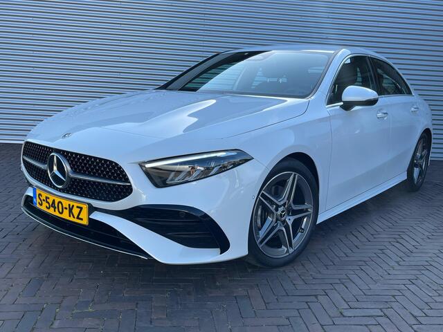 Mercedes-Benz A-KLASSE 180 AMG Line
