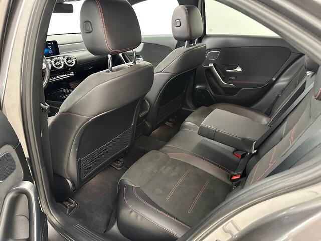 Mercedes-Benz A-KLASSE 200 AMG Premium Plus | Burmester | Panoramadak | Memory