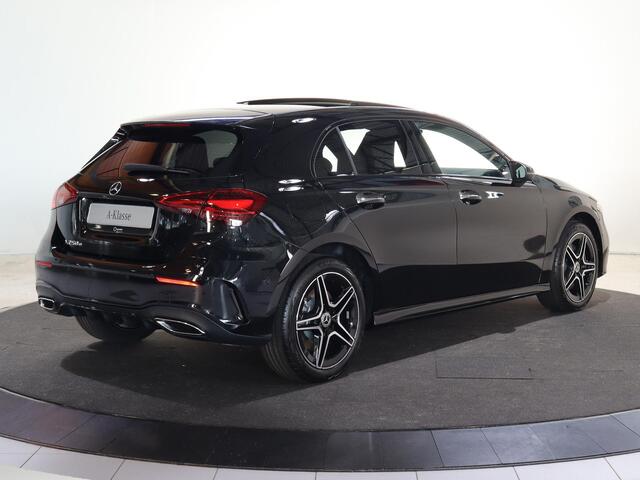 Mercedes-Benz A-KLASSE 250 e Business Solution AMG | Panoramaschuifdak | Stoelverwarming | Achteruitrijcamera | MULTIBEAM LED |
