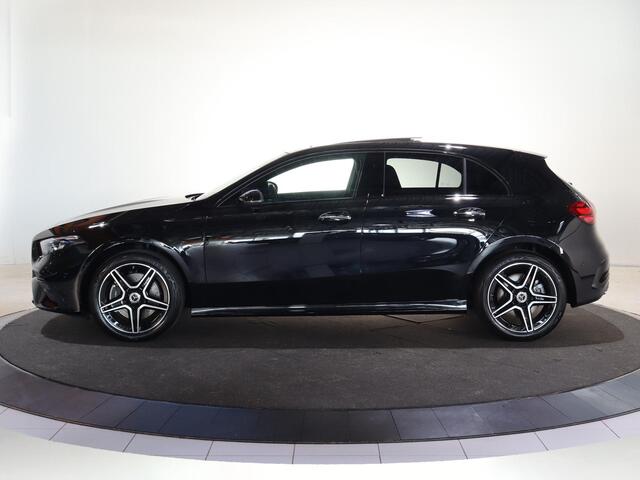 Mercedes-Benz A-KLASSE 250 e Business Solution AMG | Panoramaschuifdak | Stoelverwarming | Achteruitrijcamera | MULTIBEAM LED |